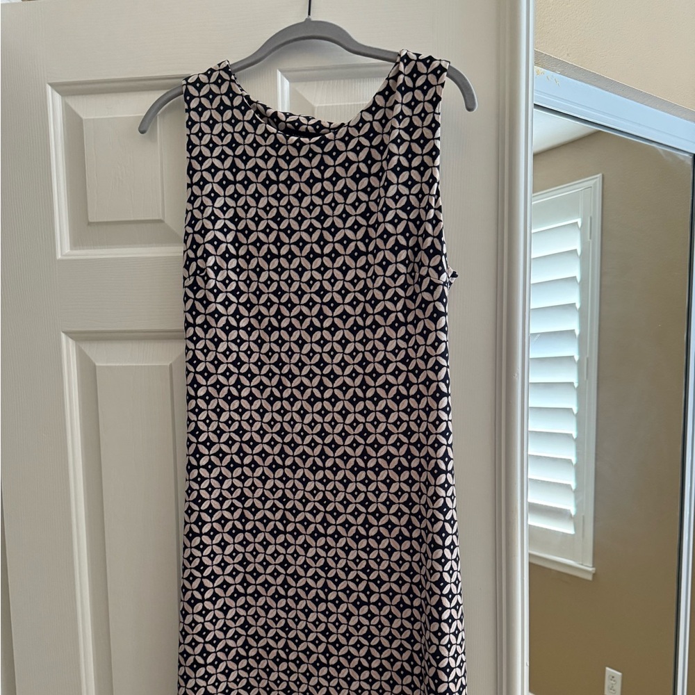 Tommy Hilfiger Black and White Geometric Midi Dress